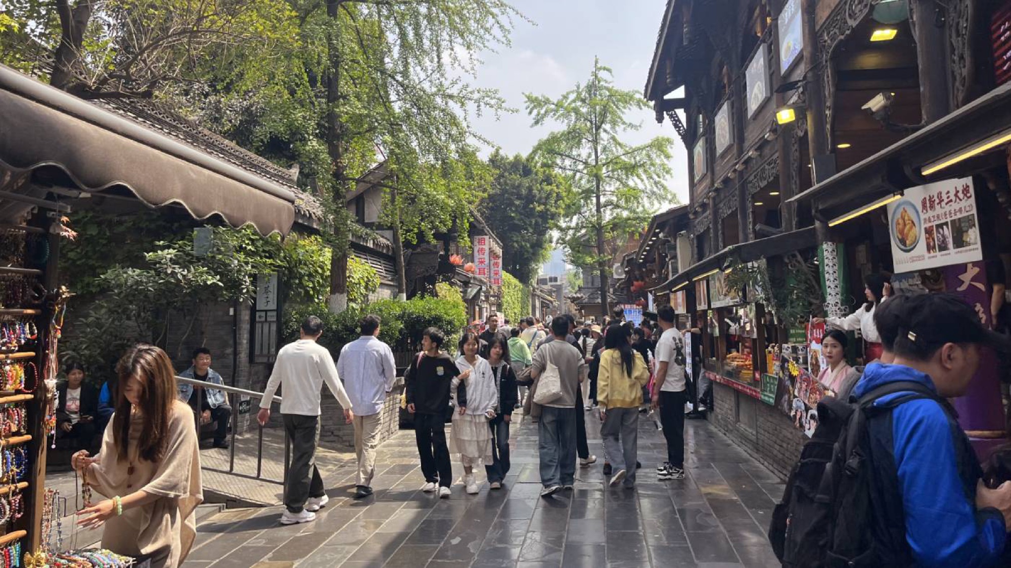 Kuanzhai Alley was one of the more popular tourist draws, with ear wax extraction, an apparently traditional Sichuan service, a surprisingly common offering.