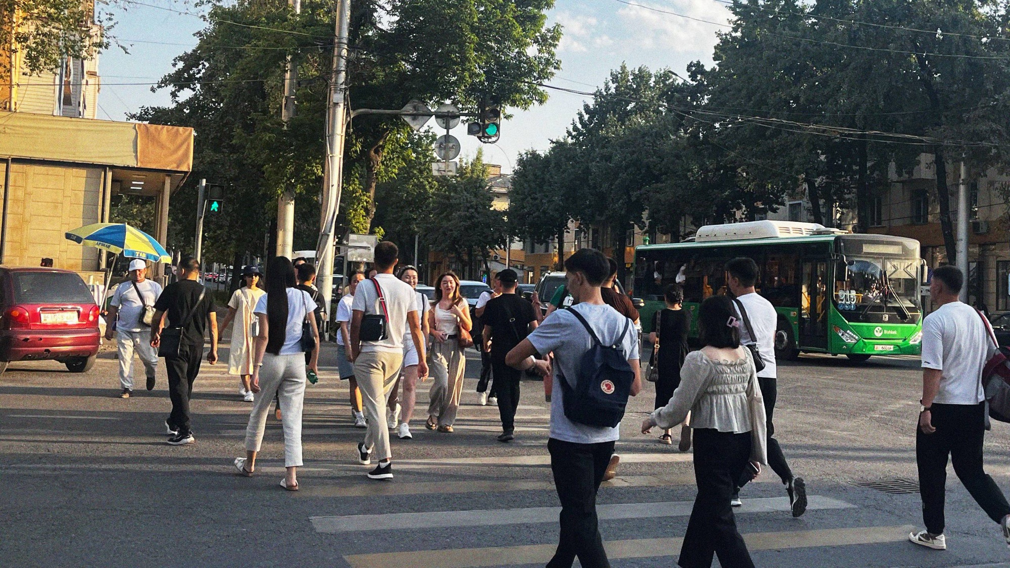 This is about as busy as it gets in the centre of Bishkek, with nowhere in the core of the city truly feeling like an epicentre of activity. With that being said, there's always a comfortable amount of people on the streets, going on late into the evening.