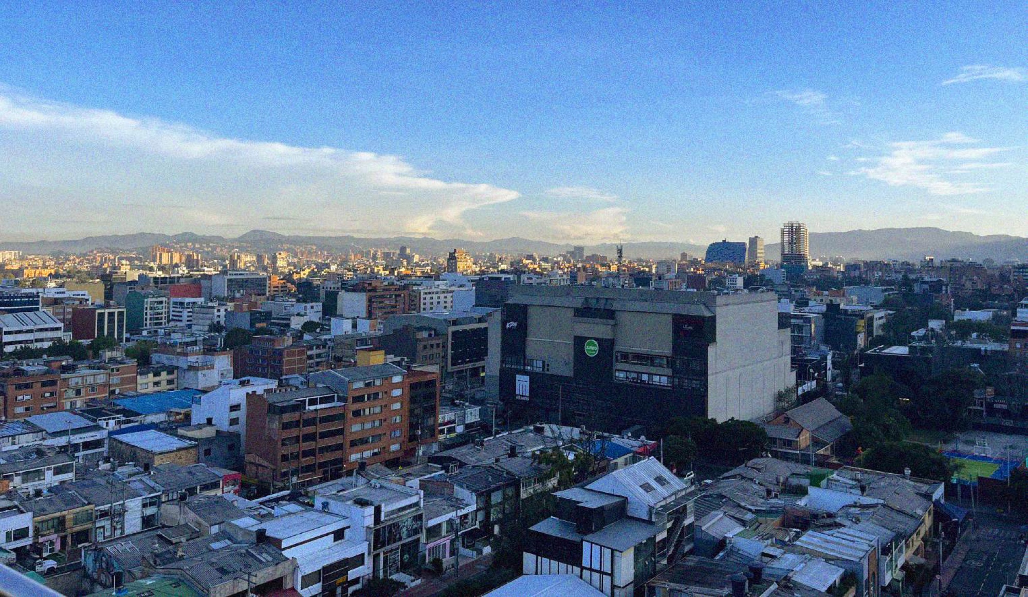 A rare clear sky in the early morning, looking north from the top floor of the WeWork at Cra. 12a #78-40.