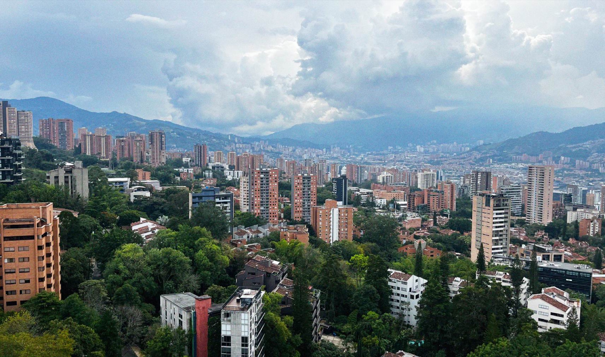 A view from the 20th floor of a tower block in El Tesoro. The views are spectacular from this area, but living in the neighbourhood can make for a frustrating experience, with small roads plagued by traffic. Would only consider if you're happy being confined to a car.