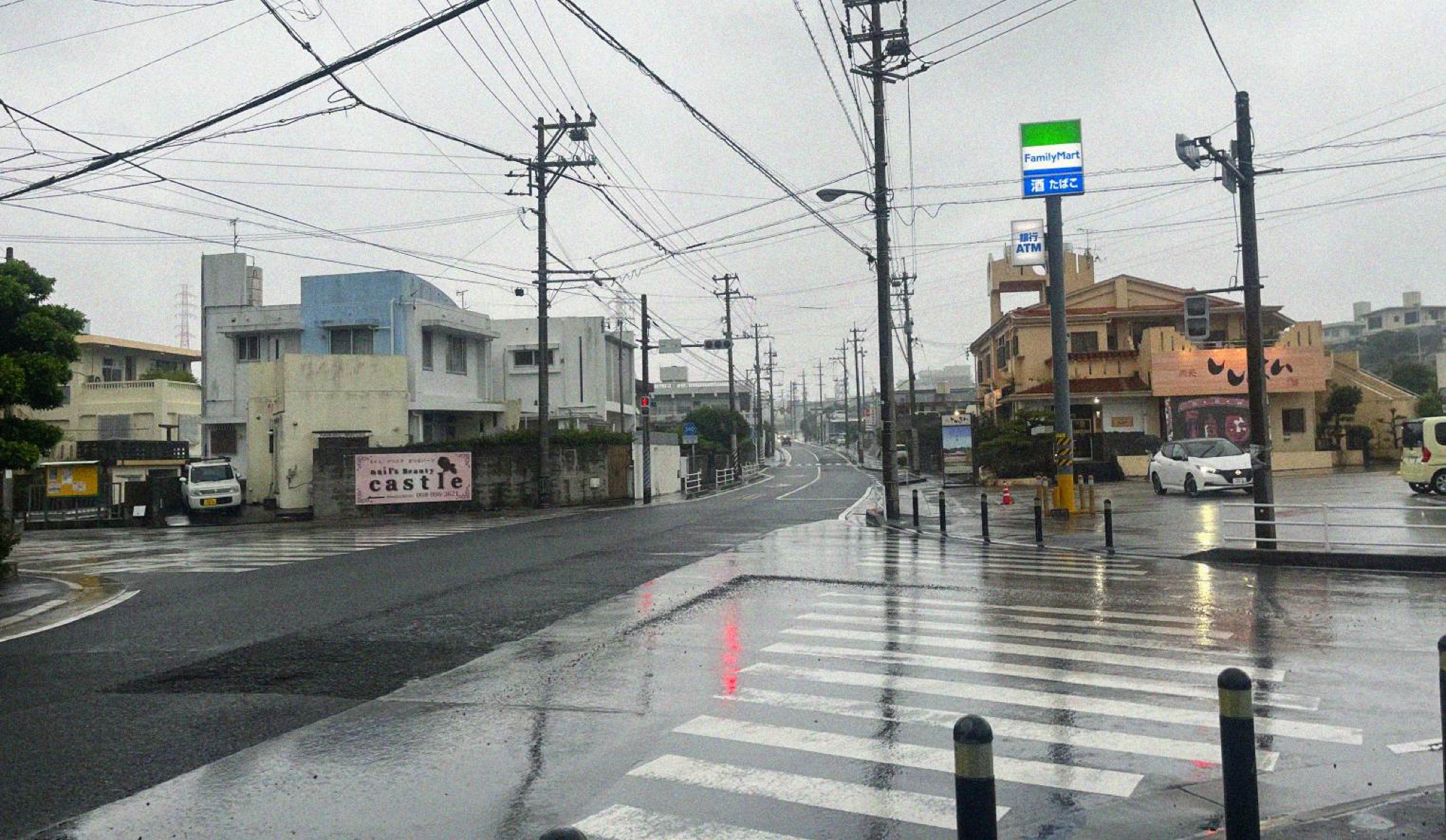 Days with dismal scenes like this occurred a couple of times during my stay, which is not uncommon during the wet season. No fun at all.