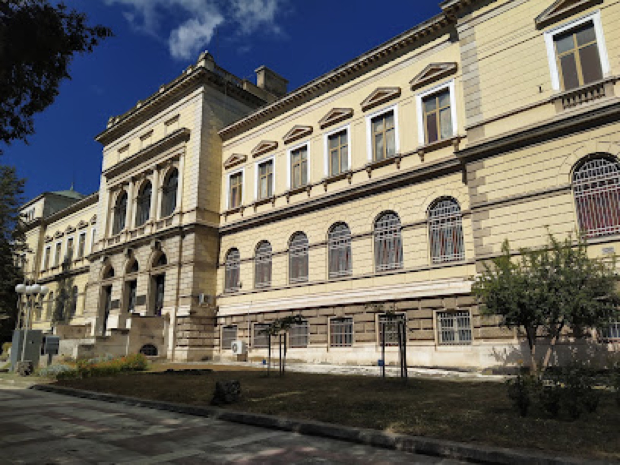 Visit the Archaeological Museum